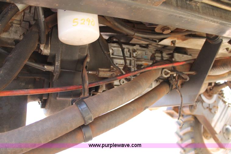 image for item C3817 SpraCoupe 3440 self-propelled sprayer