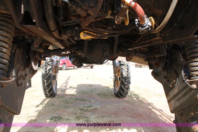 image for item C3817 SpraCoupe 3440 self-propelled sprayer