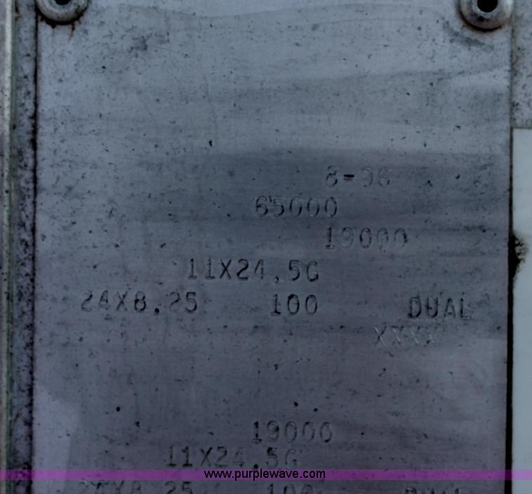 image for item C3830 1997 Corn Husker 800 grain hopper trailer