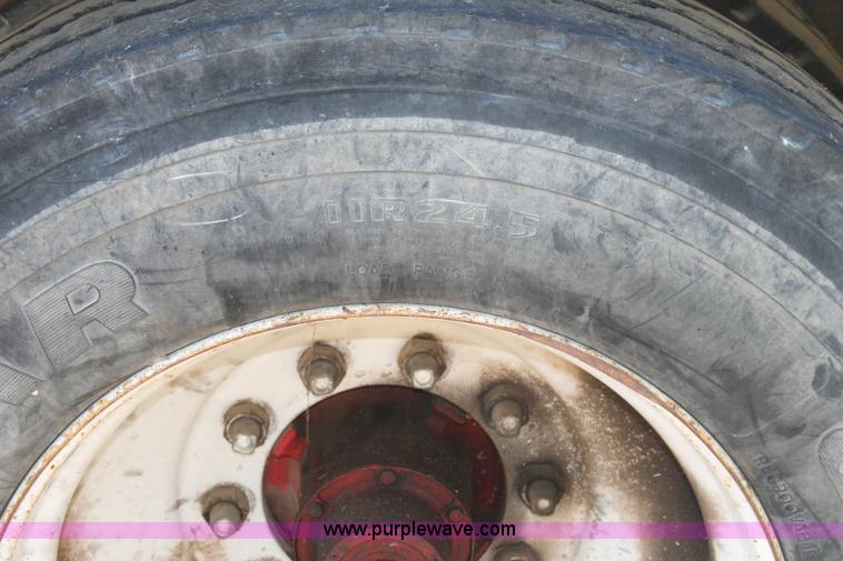 image for item C3832 1995 Timpte grain hopper trailer