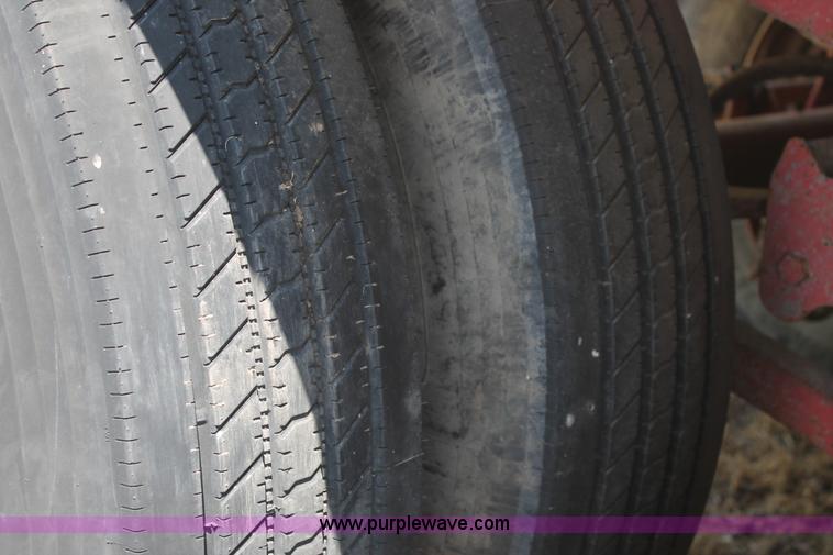 image for item C3832 1995 Timpte grain hopper trailer