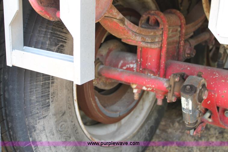 image for item C3832 1995 Timpte grain hopper trailer