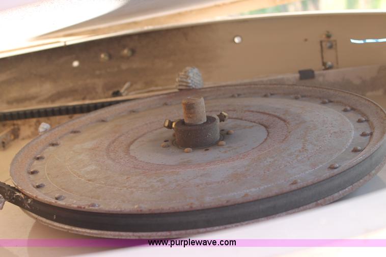 image for item C3834 Rem 2500HD grain vacuum