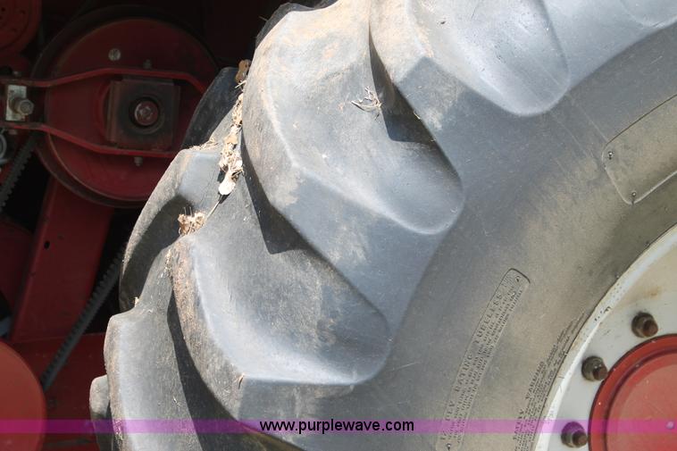 image for item C3837 1990 Case IH 1660 combine