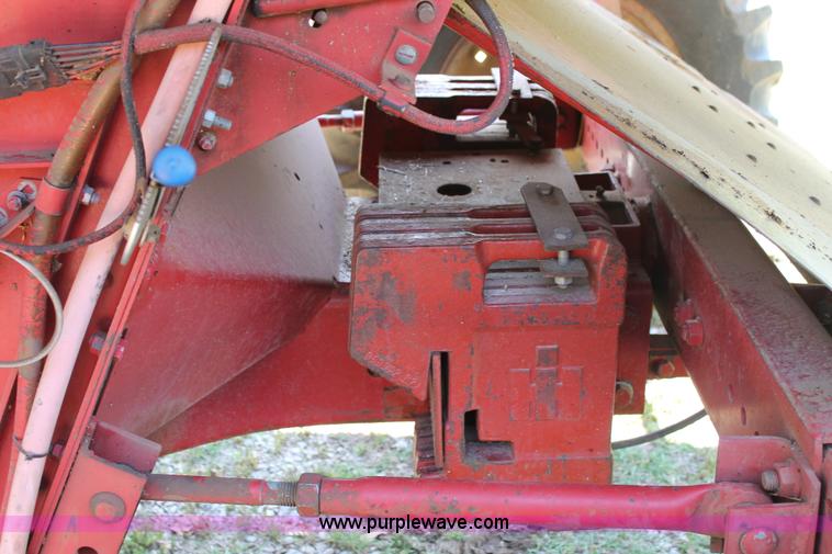image for item C3837 1990 Case IH 1660 combine