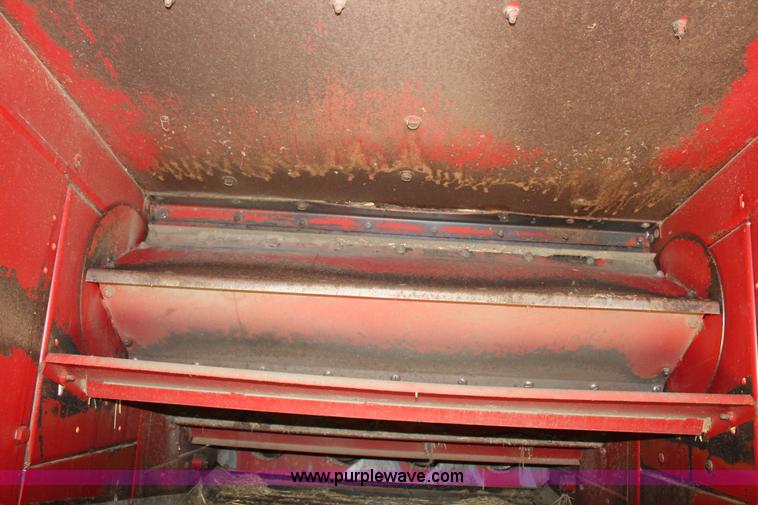 image for item C3837 1990 Case IH 1660 combine