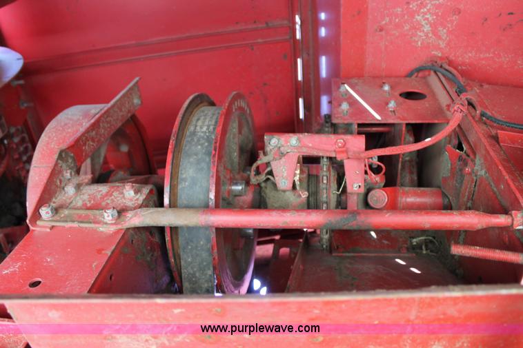 image for item C3837 1990 Case IH 1660 combine