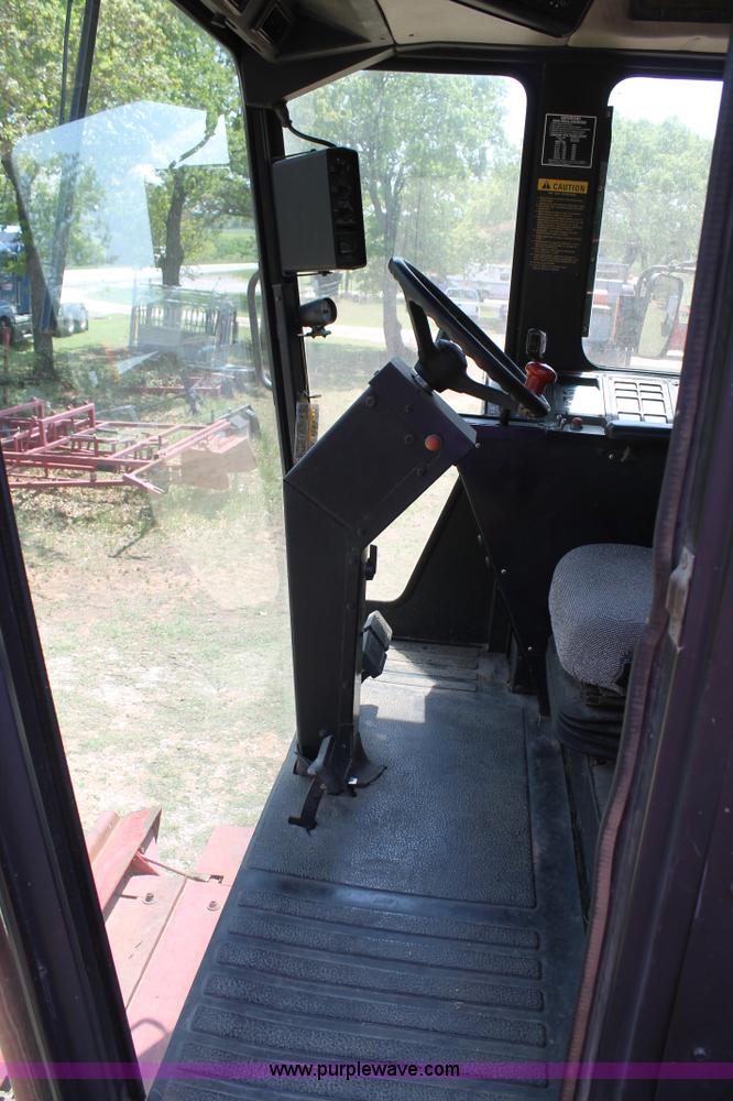 image for item C3837 1990 Case IH 1660 combine