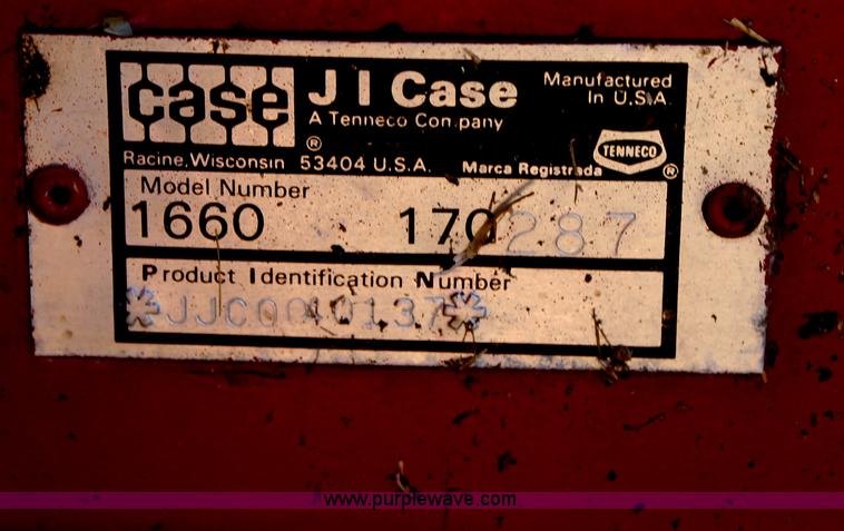 image for item C3837 1990 Case IH 1660 combine