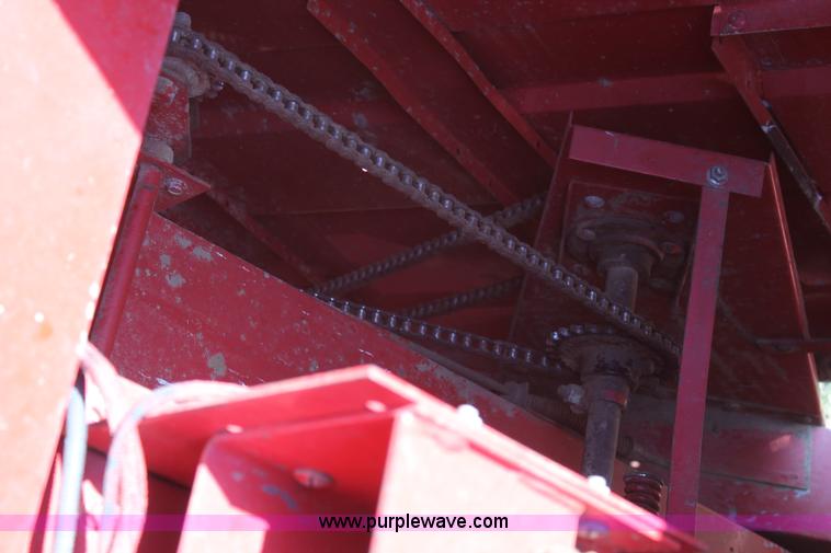 image for item C3841 1990 Case IH 1680 combine