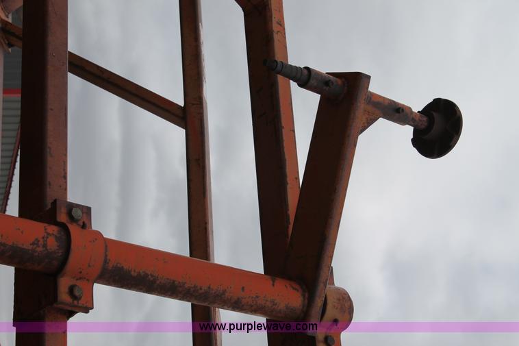 image for item C3854 Allis Chalmers HD2500 34' tandem disk