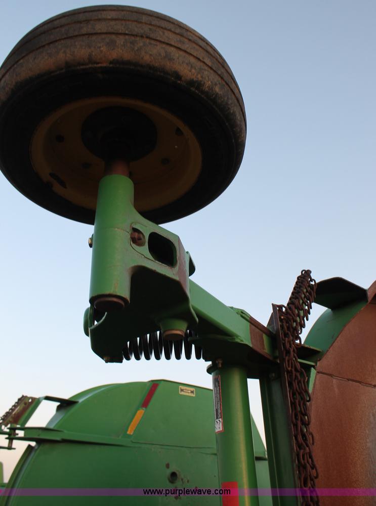 image for item C3864 John Deere HX20 rotary mower