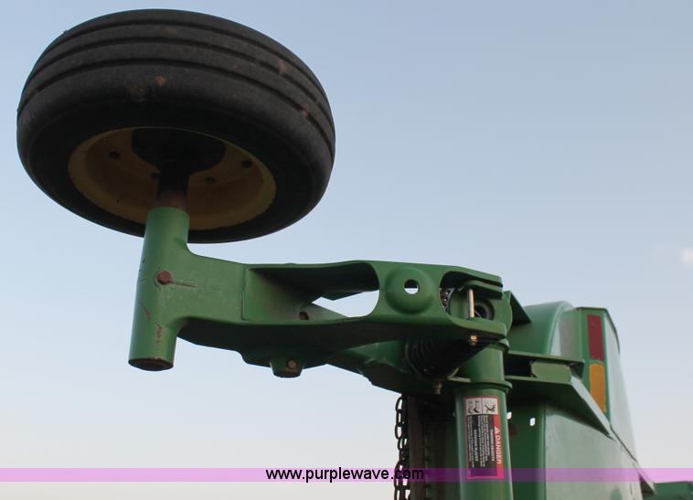 image for item C3864 John Deere HX20 rotary mower