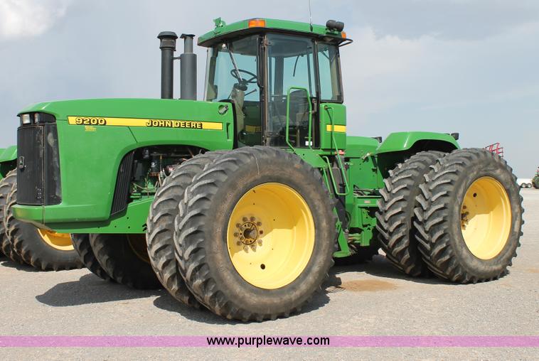 image for item C3865 1997 John Deere 9200 4WD tractor