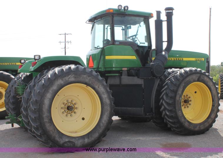 image for item C3865 1997 John Deere 9200 4WD tractor