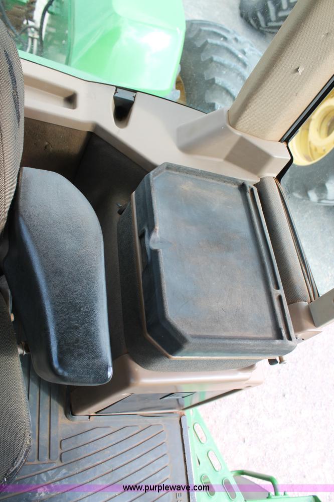 image for item C3865 1997 John Deere 9200 4WD tractor