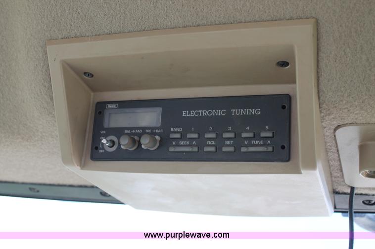 image for item C3865 1997 John Deere 9200 4WD tractor