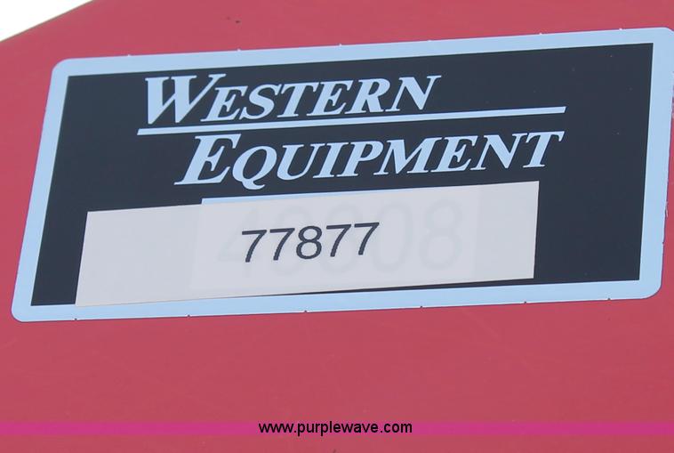 image for item C3867 Sunflower 9434-30 folding grain drill