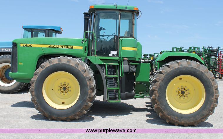 image for item C3868 1997 John Deere 9100 4WD tractor