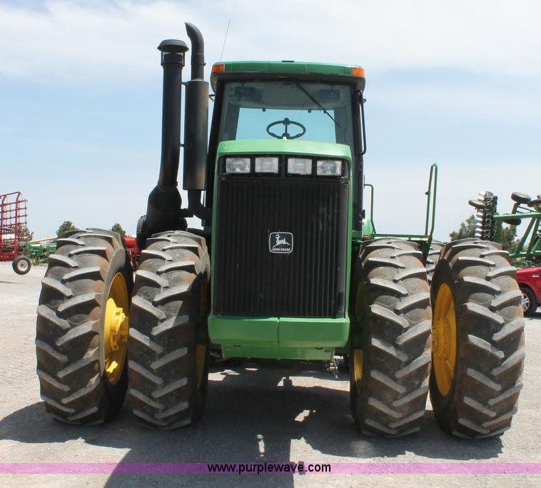 image for item C3868 1997 John Deere 9100 4WD tractor