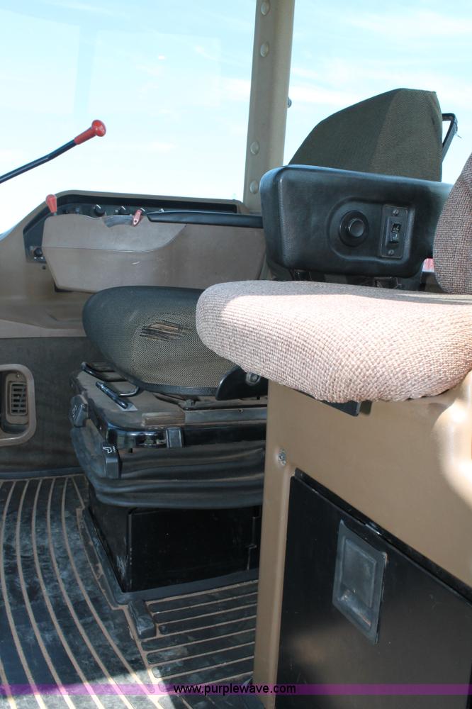 image for item C3868 1997 John Deere 9100 4WD tractor