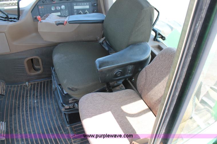 image for item C3868 1997 John Deere 9100 4WD tractor