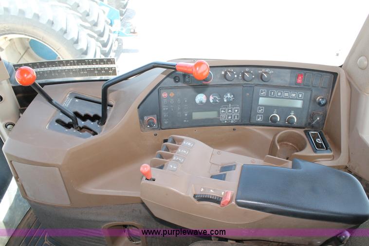 image for item C3868 1997 John Deere 9100 4WD tractor