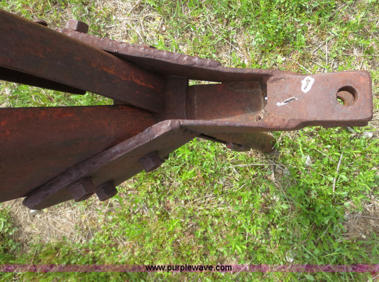 image for item F6918 New Holland 56 hay rake