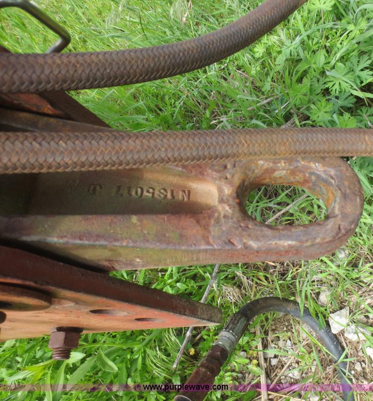 image for item F6920 International 45 Vibrashank cultivator