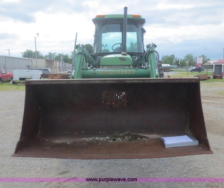 image for item F6973 1991 John Deere 2955 tractor