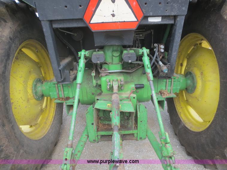 image for item F6973 1991 John Deere 2955 tractor