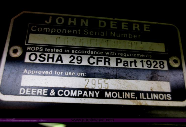 image for item F6973 1991 John Deere 2955 tractor