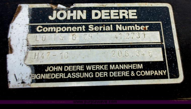 image for item F6973 1991 John Deere 2955 tractor