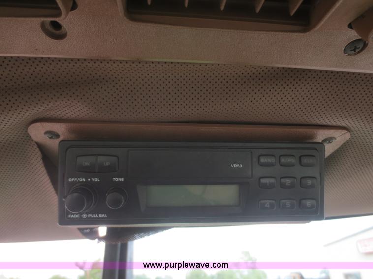 image for item F6973 1991 John Deere 2955 tractor