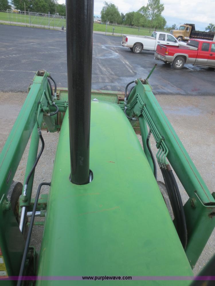 image for item F6973 1991 John Deere 2955 tractor