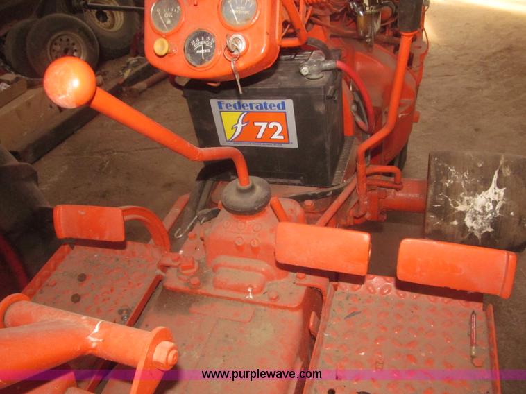 image for item F7355 1948 Co-op E3 tractor