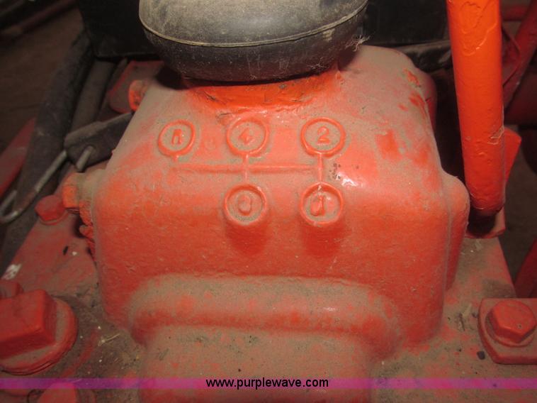 image for item F7355 1948 Co-op E3 tractor