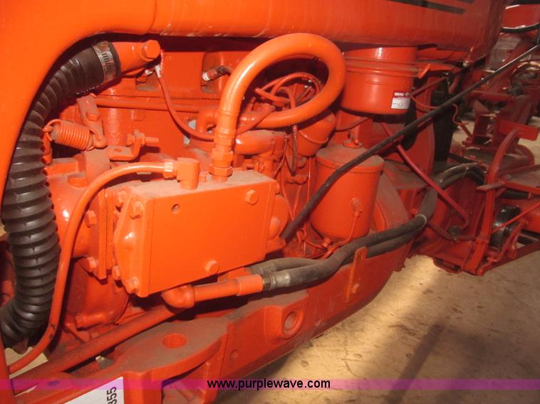 image for item F7355 1948 Co-op E3 tractor