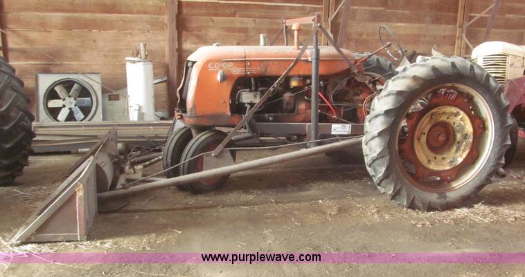 image for item F7358 1950 Co-op E3 tractor