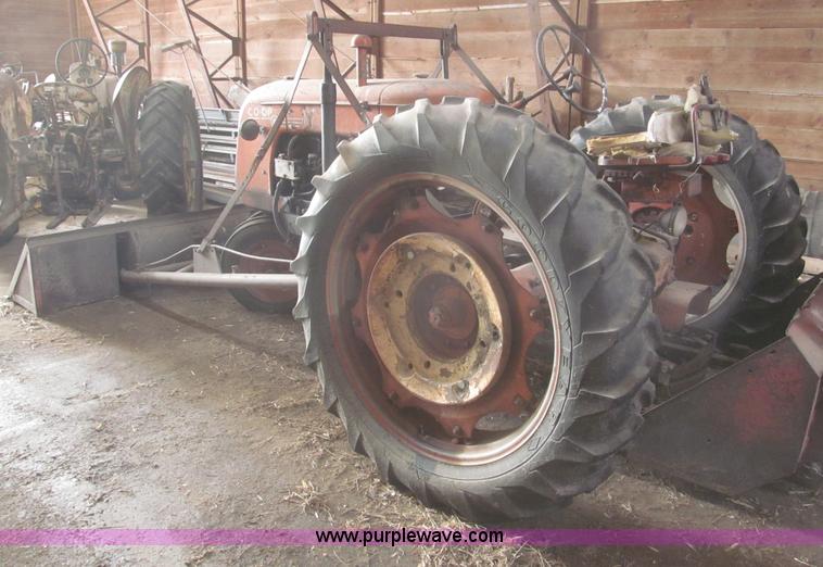 image for item F7358 1950 Co-op E3 tractor