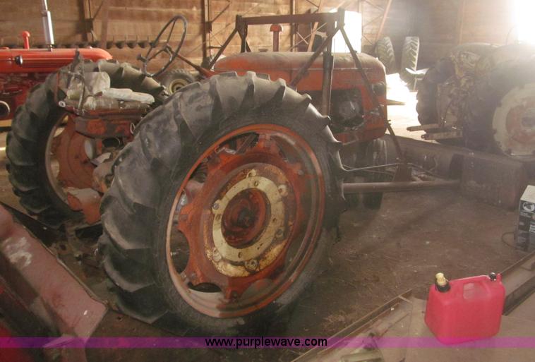 image for item F7358 1950 Co-op E3 tractor