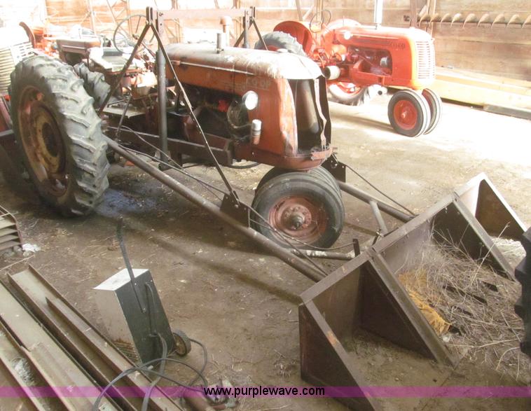 image for item F7358 1950 Co-op E3 tractor