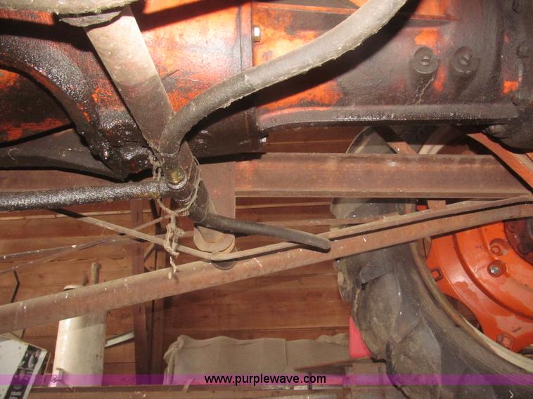 image for item F7358 1950 Co-op E3 tractor