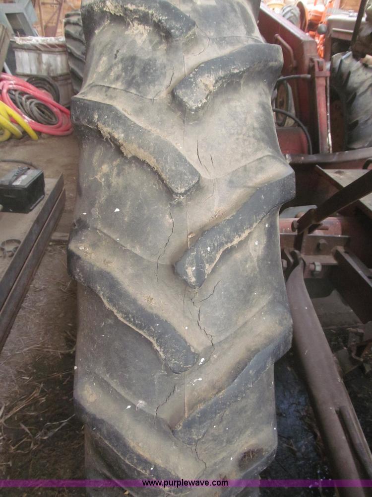 image for item F7358 1950 Co-op E3 tractor