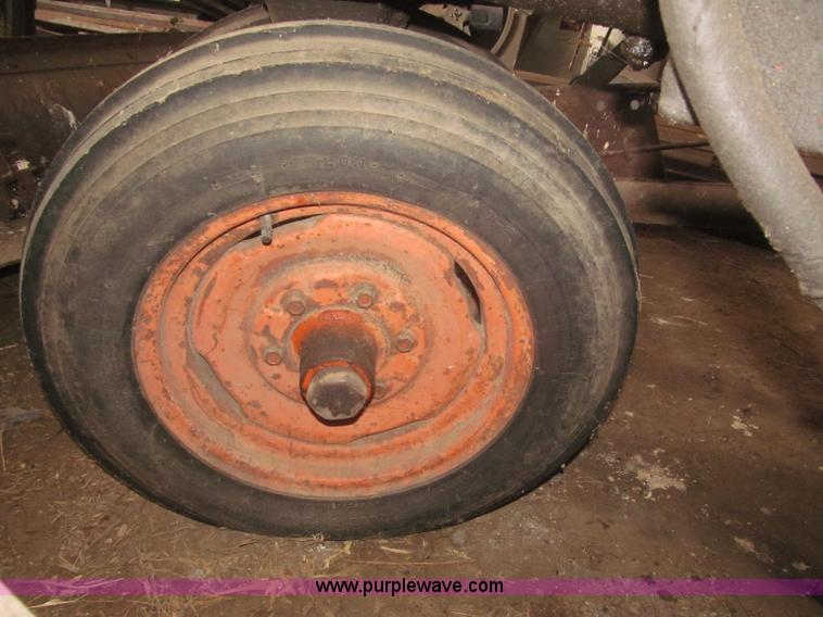 image for item F7358 1950 Co-op E3 tractor