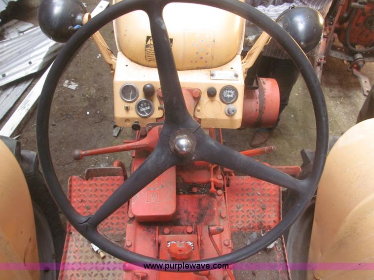 image for item F7362 1955 Case 411 Row Crop tractor