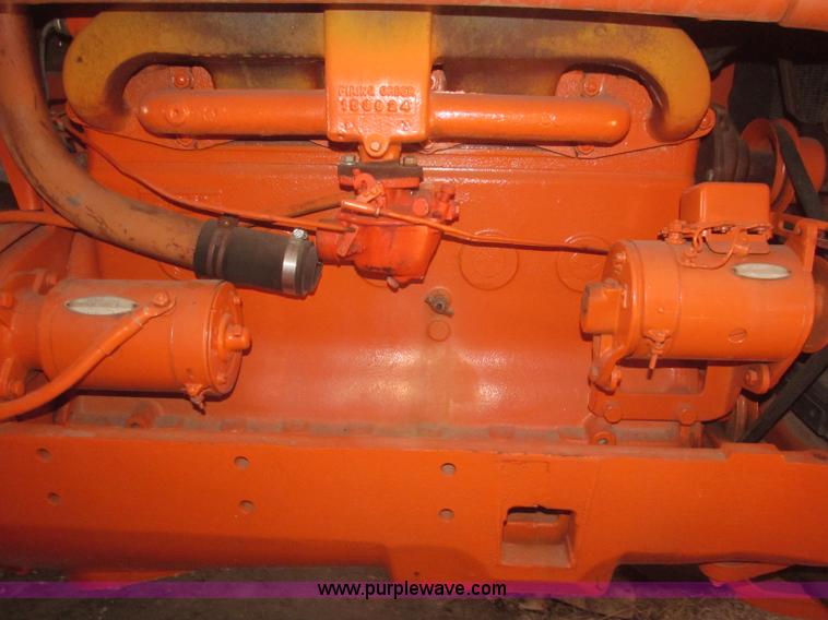 image for item F7364 1952 Cockshutt 40 tractor