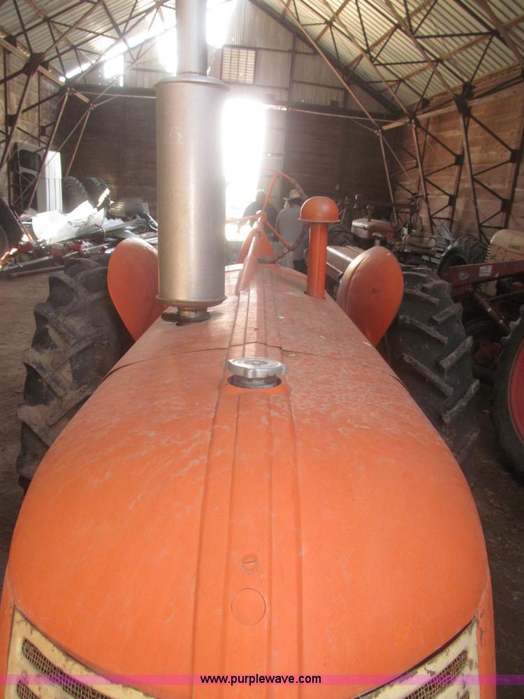 image for item F7364 1952 Cockshutt 40 tractor