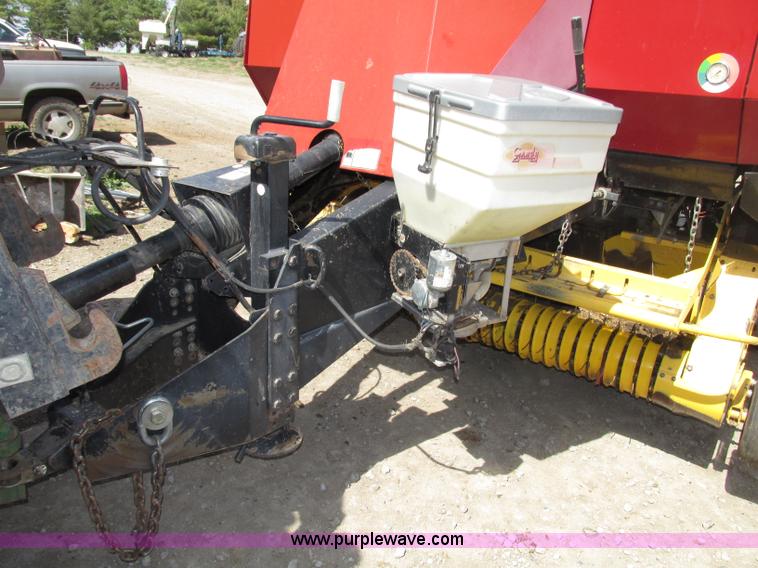 image for item F7383 2002 New Holland BB960S large square baler