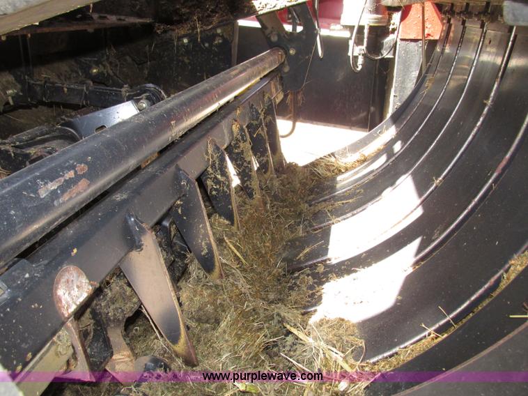 image for item F7383 2002 New Holland BB960S large square baler